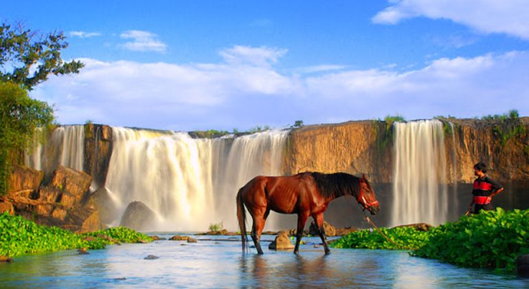 Aventura en las Cataratas de Da Lat