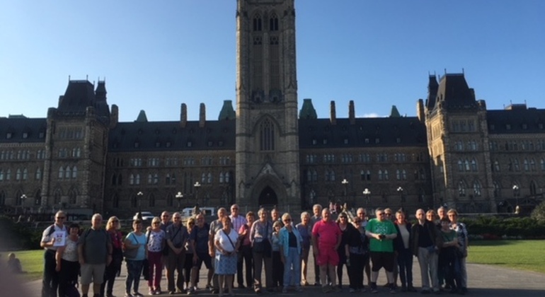 free-historical-highlights-walking-tour-of-ottawa-es-3