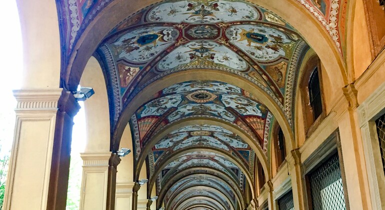 explore-bologna-landmarks-hidden-secrets-food-en-2