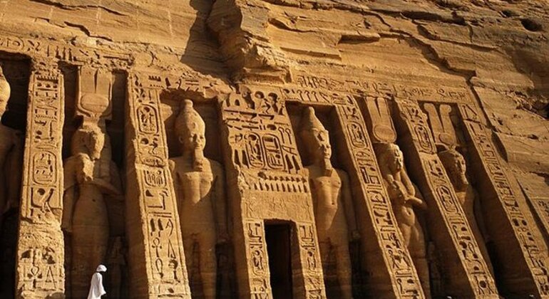 day-trip-from-aswan-to-abu-simbel-by-car-en-2