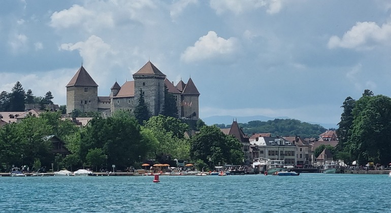 Discover the Charming of Annecy Provided by MORAND