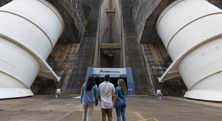 Itaipu-Panoramatour Bereitgestellt von Guilherme Vieira