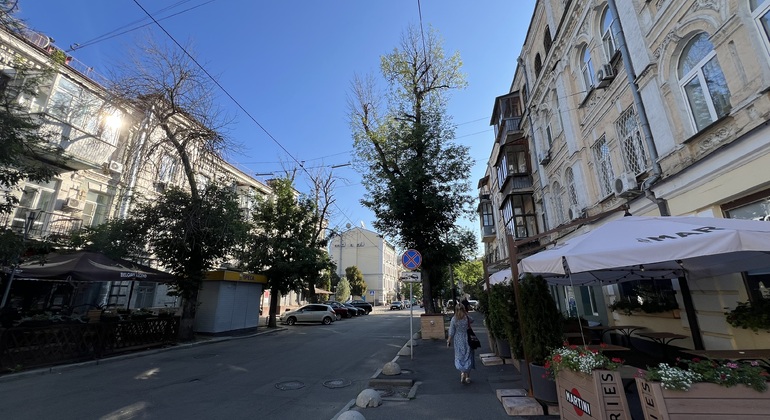 City Walking Free Tour about Podil