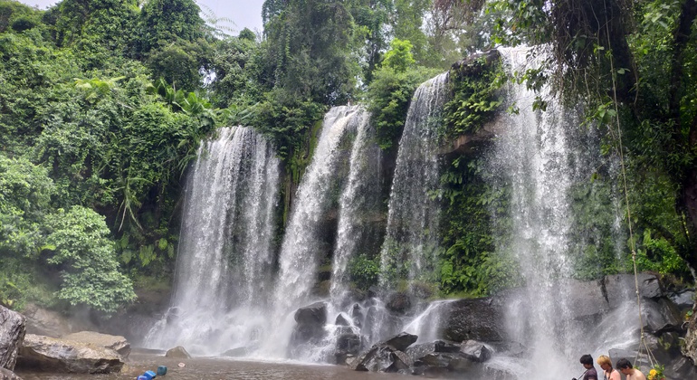 waterfall-highlight-insight-at-kulen-mountain-es-2