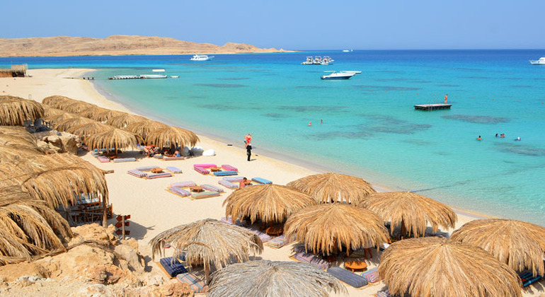 discover-orange-bay-paradise-from-hurghada-es-6