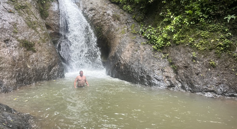 Excursão às cascatas da praia de Jaco Costa Rica — #1