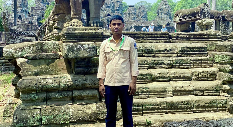 Angkor Wat : Un magnifique lever de soleil avec un guide local Cambodge — #1