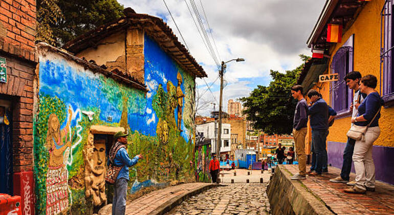 Tour gratuito Guerra e Paz em Bogotá