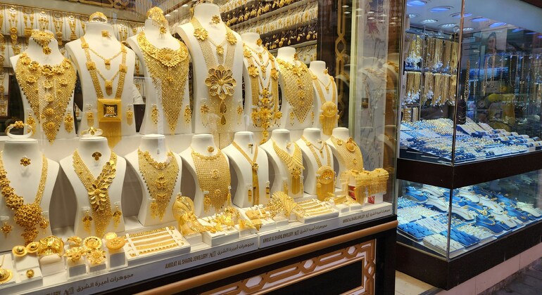 Old Dubai Culture - Traditions and gold and spice souks