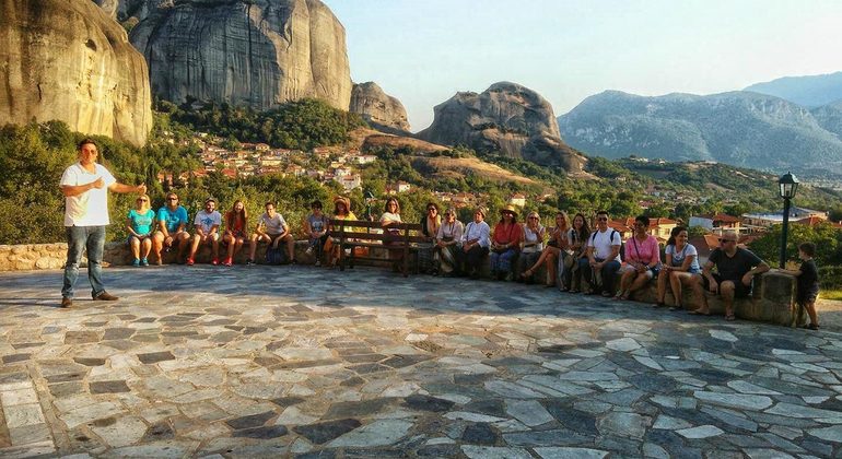 -day-meteora-tour-from-athens-by-train-en-2