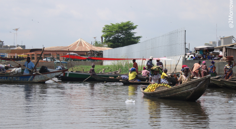 ganvie-enjoy-the-floating-village-es-1