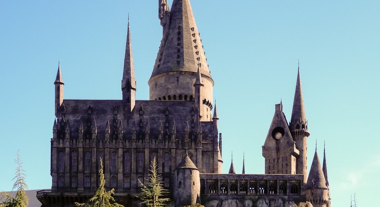 Calling All Muggles: World of Harry Potter England — #1