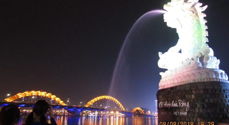 danang-night-city-tour--han-cruise-aodai-rider-en-5