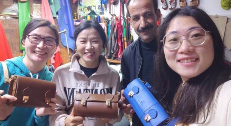 Create your Own Leather Souvenir in Chefchaouen Provided by Youssef Ajilyan Actividades