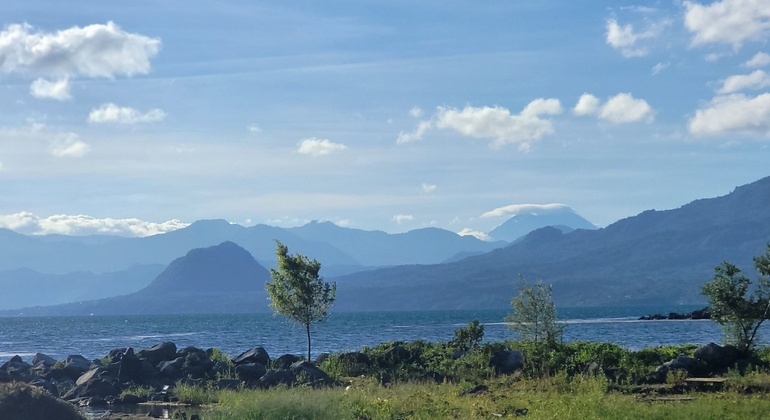 Explora la rica cultura tzutujil en el lago de Atitlá