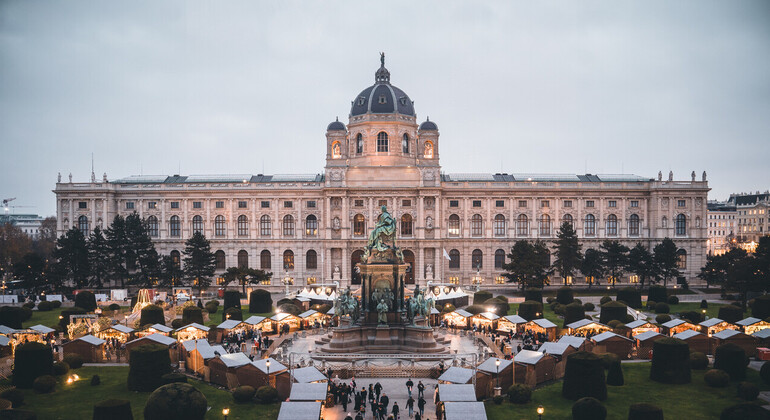 Sorseggiare, assaporare e passeggiare: Tour dei mercatini di Natale di Vienna