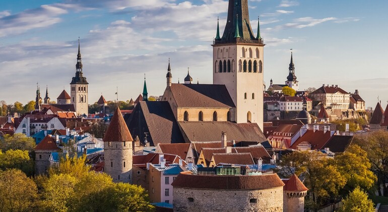 Promenade dans les rues médiévales de Tallinn Fournie par Medieval City