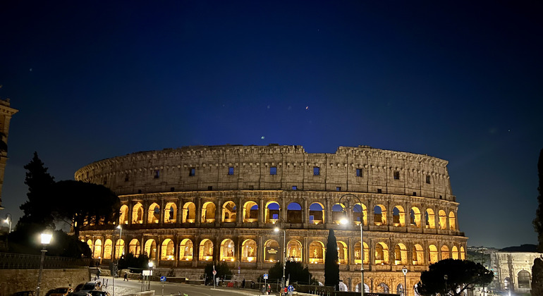 Colosseum & Ancient Rome by Night Free Walking Tour