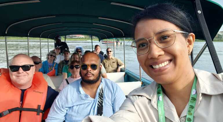 Safari Boat Trip at Gatun Lake of the Panamá Canal