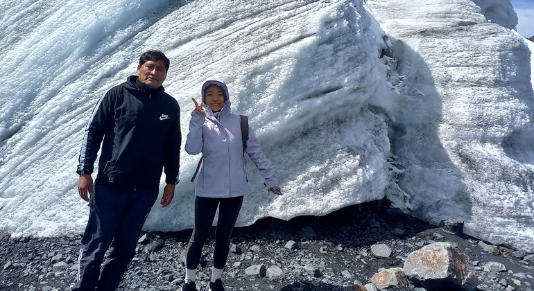 hike-to-the-stunning-pastoruri-glacier-en-9