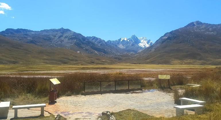 hike-to-the-stunning-pastoruri-glacier-en-22