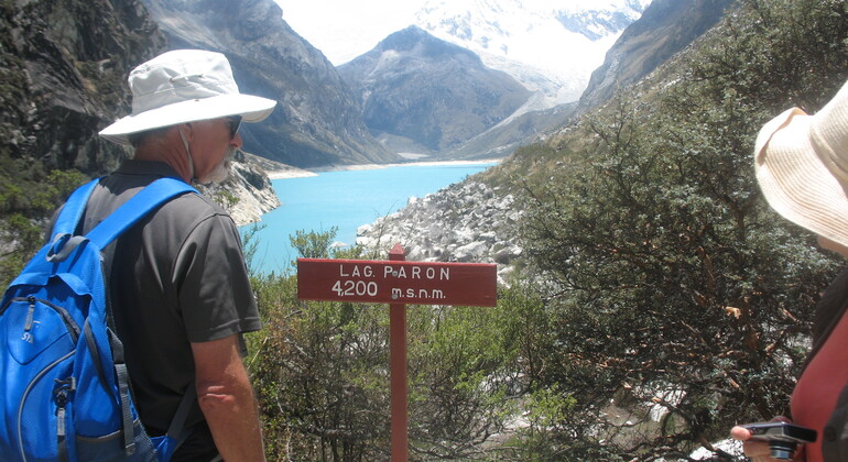 paron-lake-tour-in-the-heart-of-cordillera-blanca-en-3