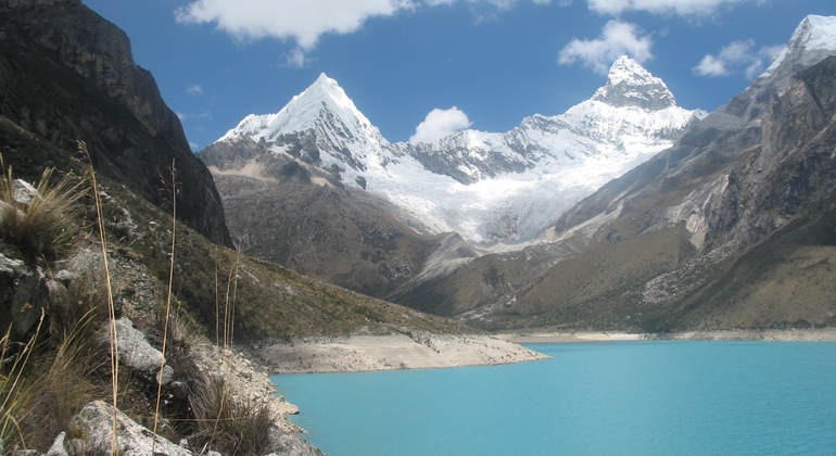 paron-lake-tour-in-the-heart-of-cordillera-blanca-en-7