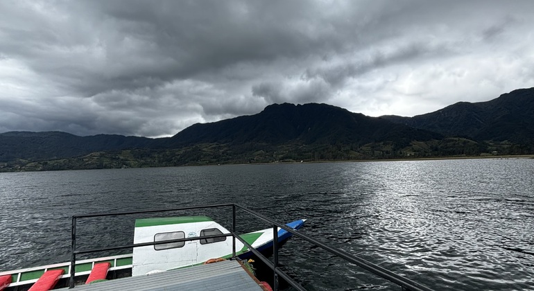 descubre-la-magia-de-la-laguna-de-la-cocha-es-12