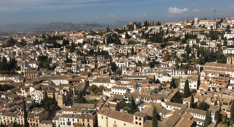 Tour of Albaicin and Sacromonte Provided by Juan