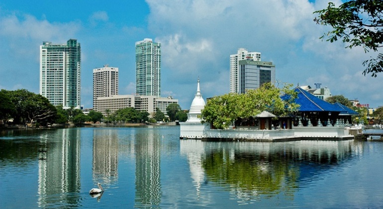 Tour di Colombo: cultura e fascino della capitale Fornito da Chinthaka De Silva