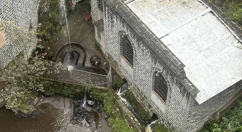 descubre-las-lajas-el-cementerio-de-tulcan-es-34