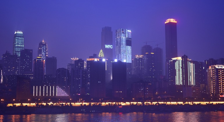 chongqing-nightlife-walking-tour-es-1