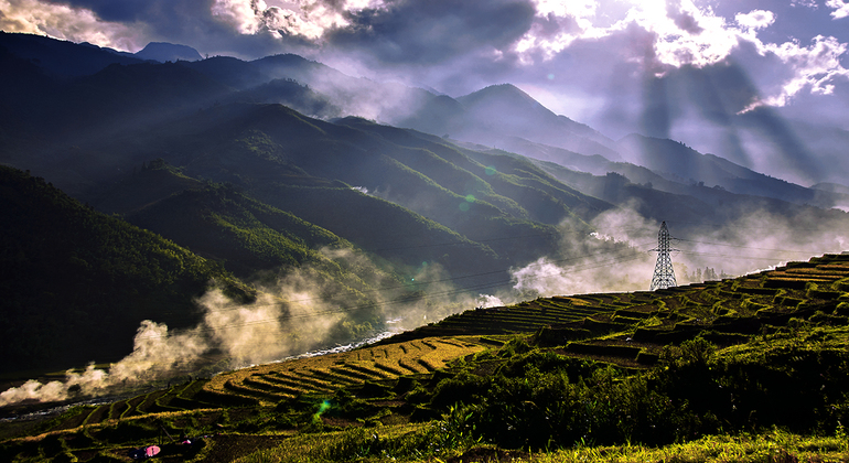 mountain-trekking-to-rice-terraced-fields-and-villages-en-5