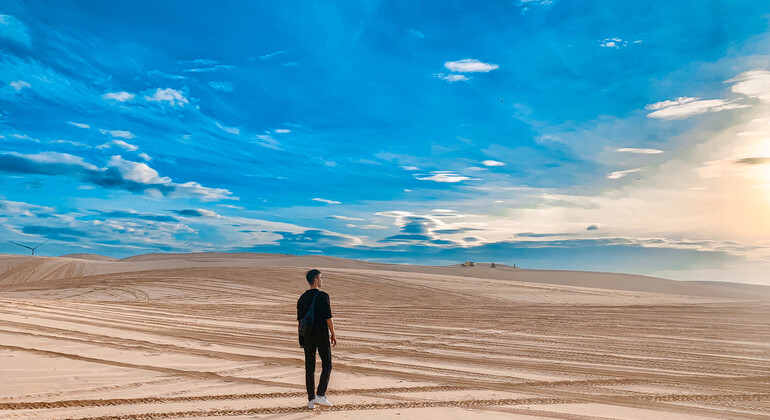 private-jeep-adventure-to-the-sand-dunes-of-mui-ne-en-16