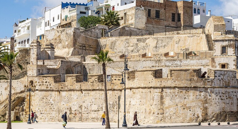 Tanger Express: Médina et Kasbah Fournie par Naoufal