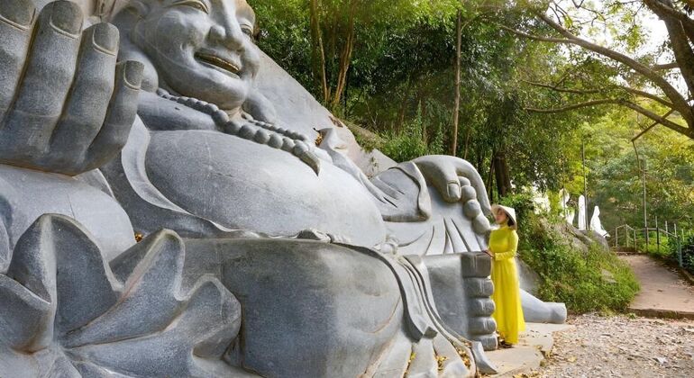 mui-ne-day-to-ta-cu-mountain-cable-car-lying-buddha-en-6