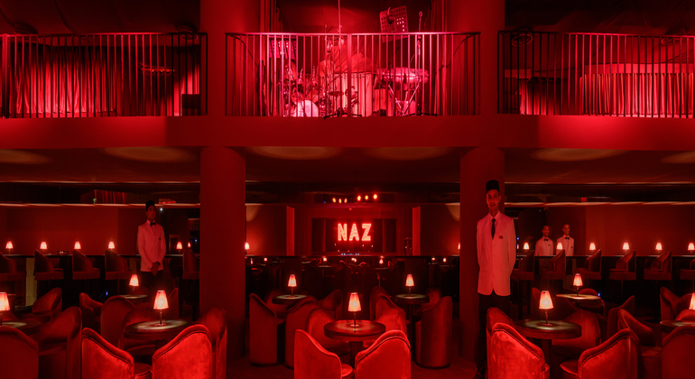 discover-the-naz-cabaret-es-8