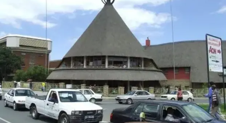 free-walking-tour-around-maseru-en-2