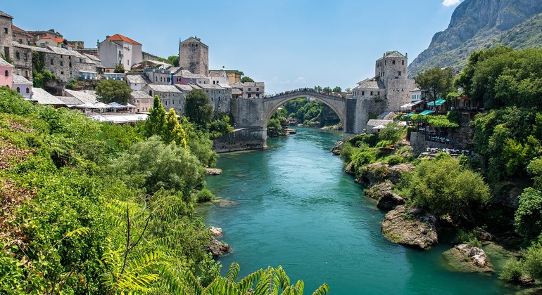 explore-mostar-on-a-city-tour-en-1