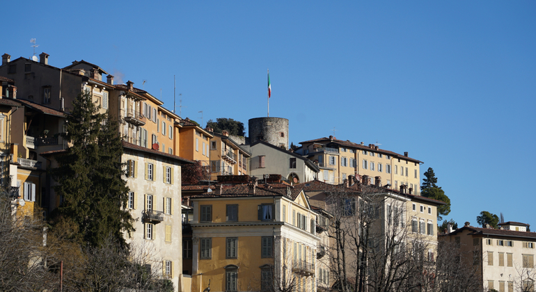 free-walking-tour-of-the-secrets-of-bergamo-es-8