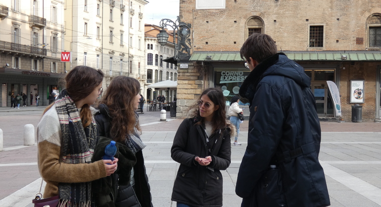 bolognas-gastronomic-markets-free-walking-tour-en-12