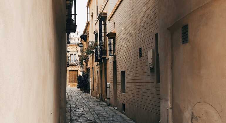 Santa Cruz Free Tour a pie: Historia y Leyendas Operado por Conoce mi Ciudad