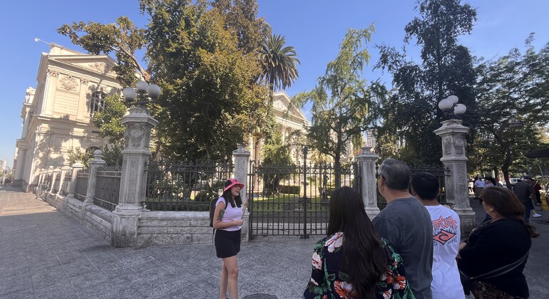 descubre-el-centro-historico-de-santiago-en-5