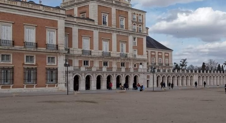 Descubre Aranjuez y su Legado Borbón, Spain