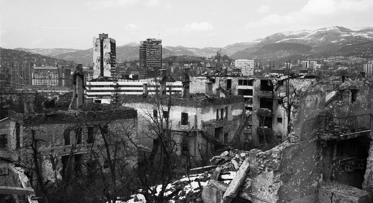 sarajevo-total-siege-tour-and-story-of-death-of-yugoslavia-es-2