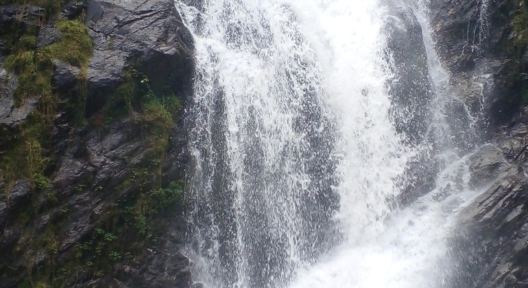 descubre-la-impresionante-cascada-la-plata-en-1