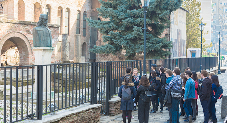 Tour imperdível de Bucareste - Bucharest | FREETOUR.com