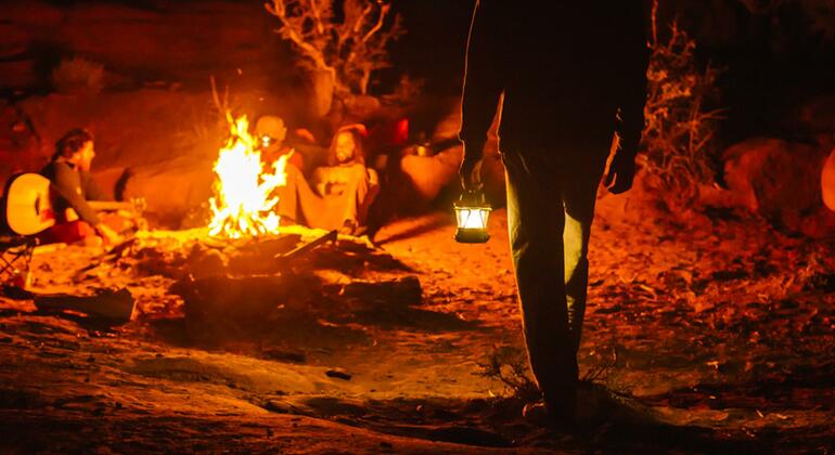 night-camping-and-surfing-at-elephant-rock-en-9