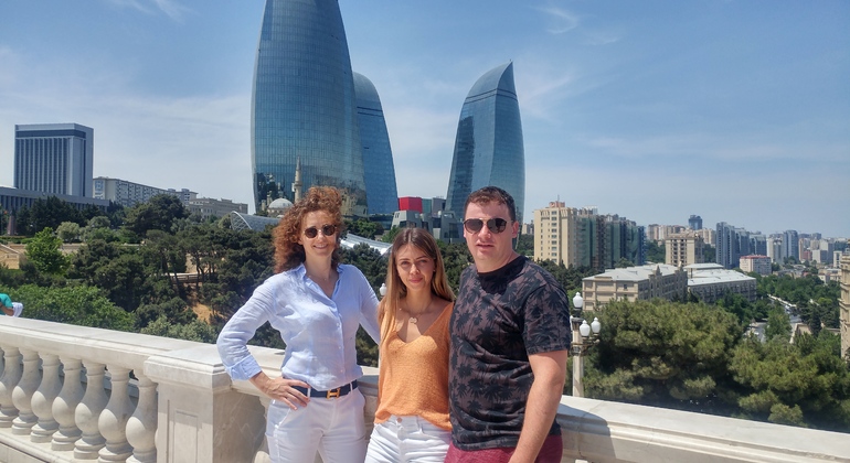 free-walking-tour-in-baku-en-7