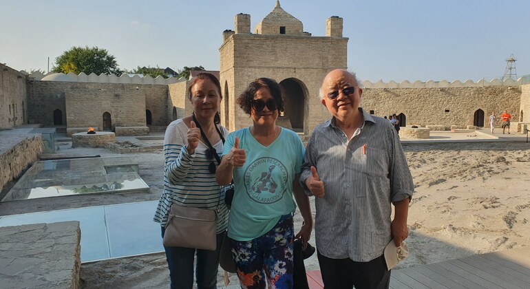 free-walking-tour-in-baku-en-16